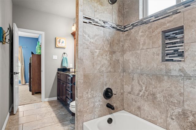 11055 Hancock Avenue, Talty, TX 75126