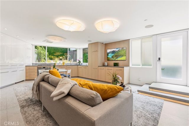 149 Sunset Terrace, Laguna Beach, CA 92651