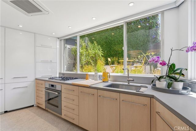 149 Sunset Terrace, Laguna Beach, CA 92651