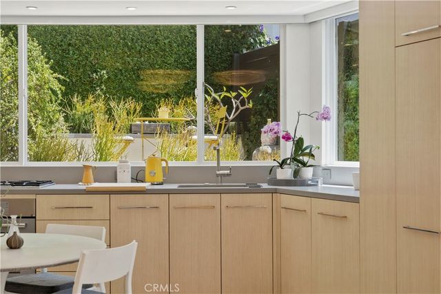149 Sunset Terrace, Laguna Beach, CA 92651