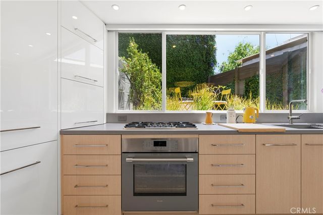 149 Sunset Terrace, Laguna Beach, CA 92651