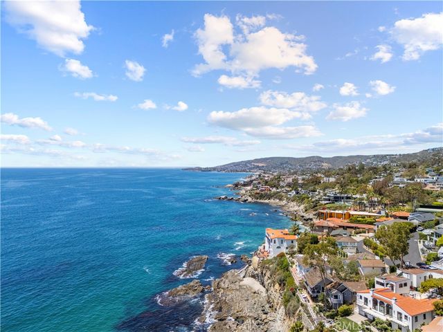 149 Sunset Terrace, Laguna Beach, CA 92651