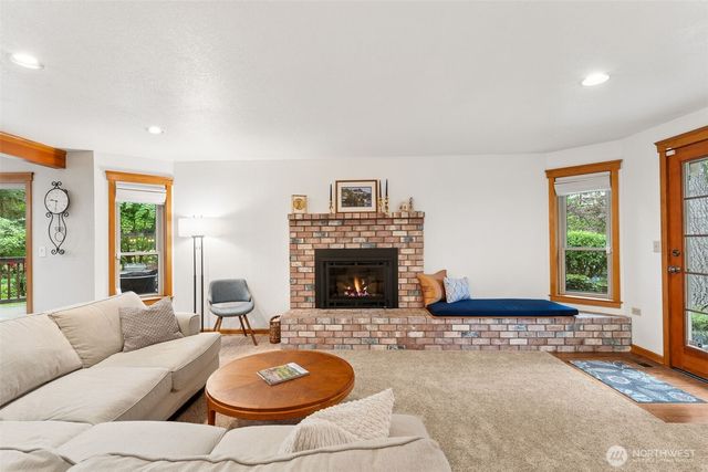 16926 SE 327th Place, Auburn, WA 98092