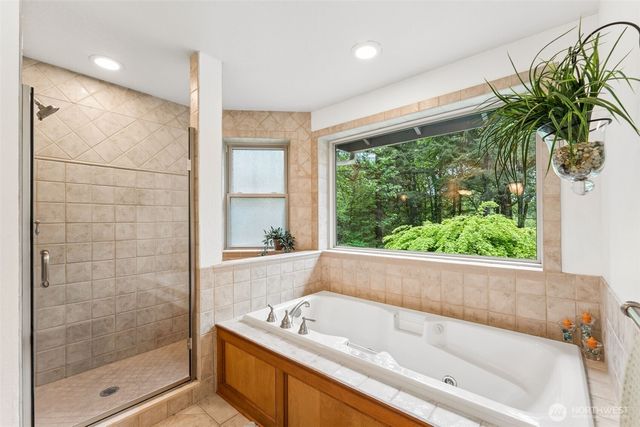 16926 SE 327th Place, Auburn, WA 98092