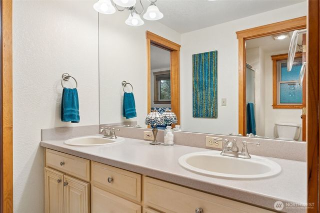 16926 SE 327th Place, Auburn, WA 98092
