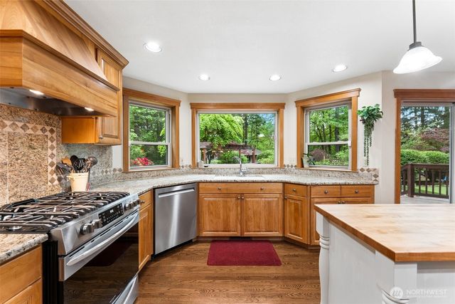 16926 SE 327th Place, Auburn, WA 98092