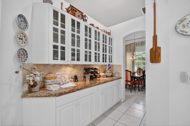 6715 Chimere Terrace, Boynton Beach, FL 33437