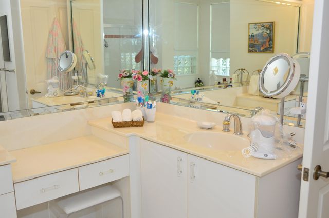 6715 Chimere Terrace, Boynton Beach, FL 33437