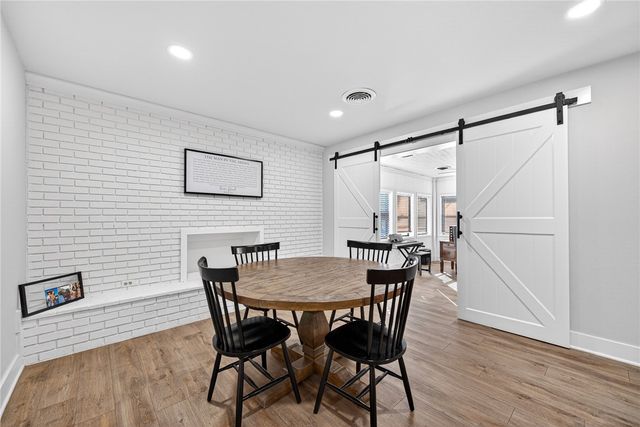 600 S Scott Circle, Rogers, AR 72758