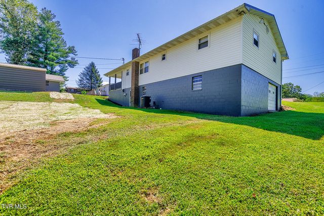 640 North Cecil Street, Newport, TN 37821