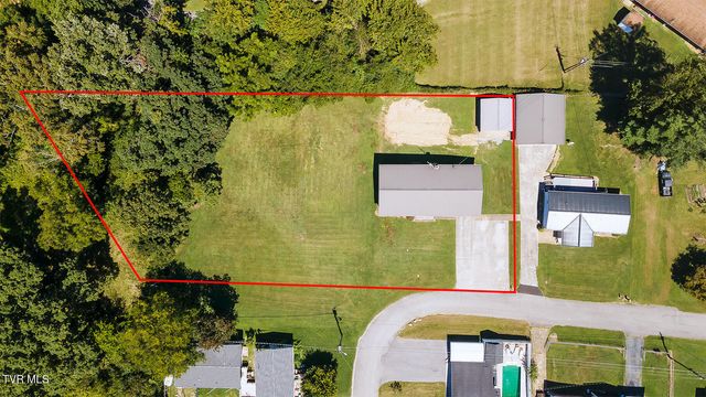 640 North Cecil Street, Newport, TN 37821