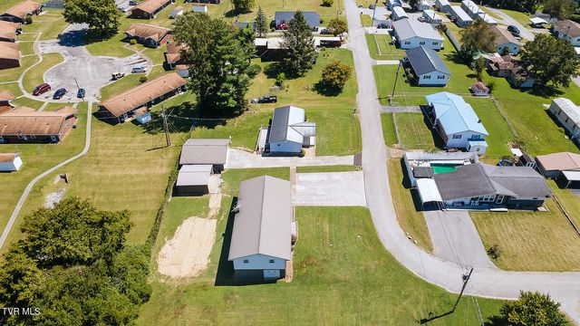 640 North Cecil Street, Newport, TN 37821