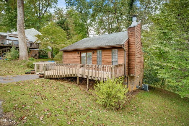 1981 Michael Drive, Johnson City, TN 37604