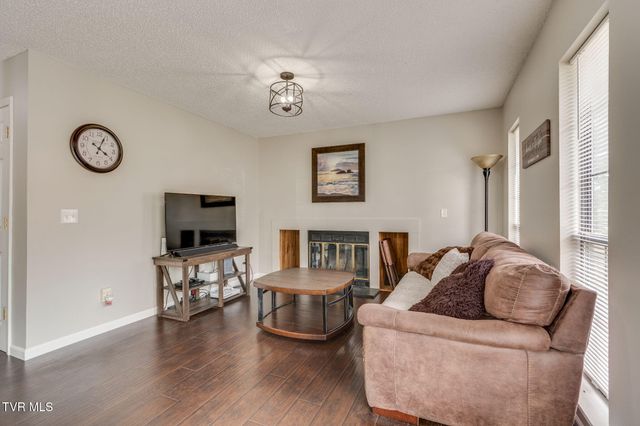 1981 Michael Drive, Johnson City, TN 37604