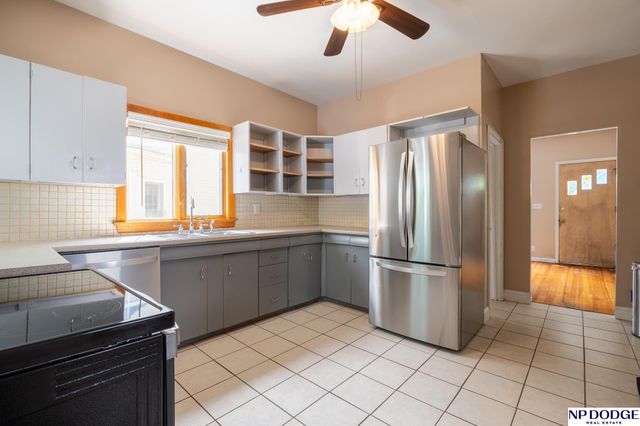 2916 Vine Street, Lincoln, NE 68503