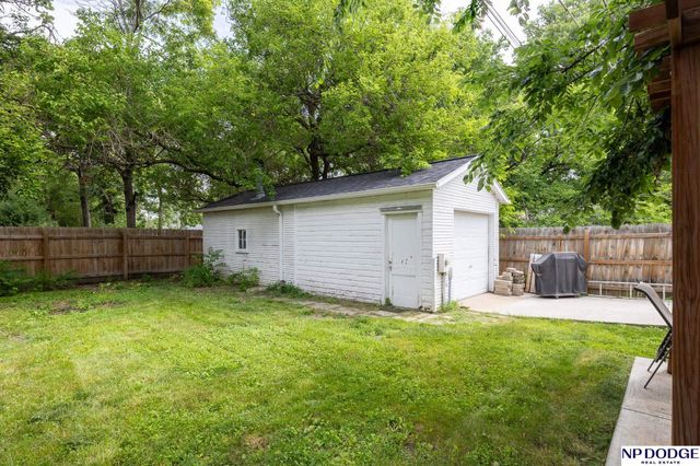 2916 Vine Street, Lincoln, NE 68503