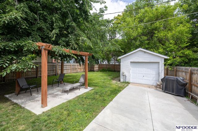 2916 Vine Street, Lincoln, NE 68503