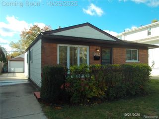 762 RUFFNER Avenue, Birmingham, MI 48009