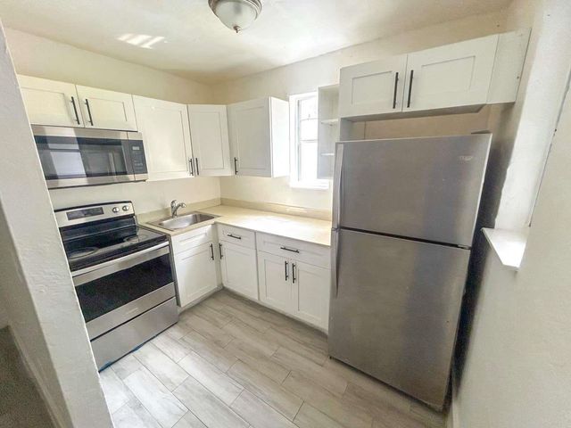 1261 NW 59th Street, Miami, FL 33142
