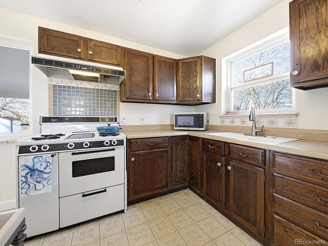 1447 S Xavier St, Denver, CO 80219