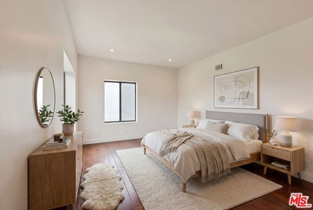 2013 Cyprean Drive, Los Angeles, CA 90046