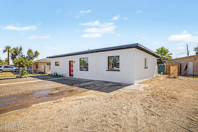4123 N 30TH Drive, Phoenix, AZ 85017