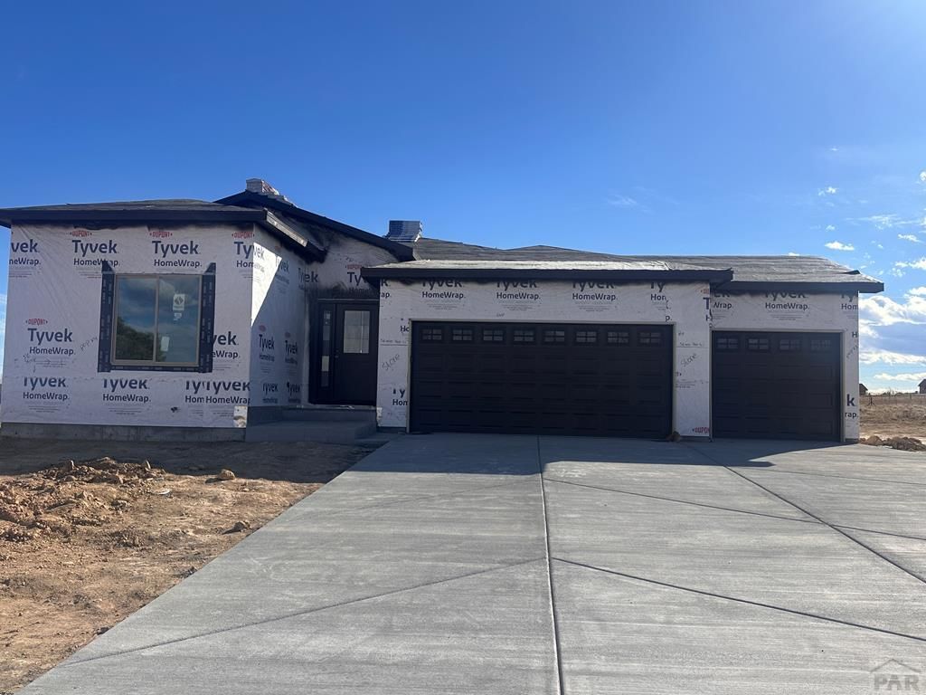 1170 E Kirkwood Dr, Pueblo West, CO 81007