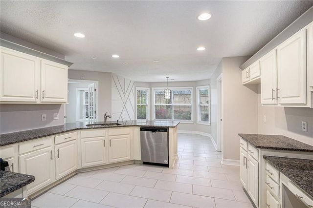 322 Fernhill Court, Jonesboro, GA 30236