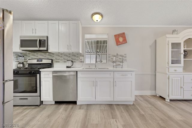 3519 Isle Royale Drive, Las Vegas, NV 89122