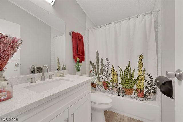 3519 Isle Royale Drive, Las Vegas, NV 89122