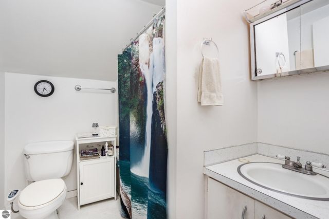 224 E Newark Street, Ithaca, MI 48847