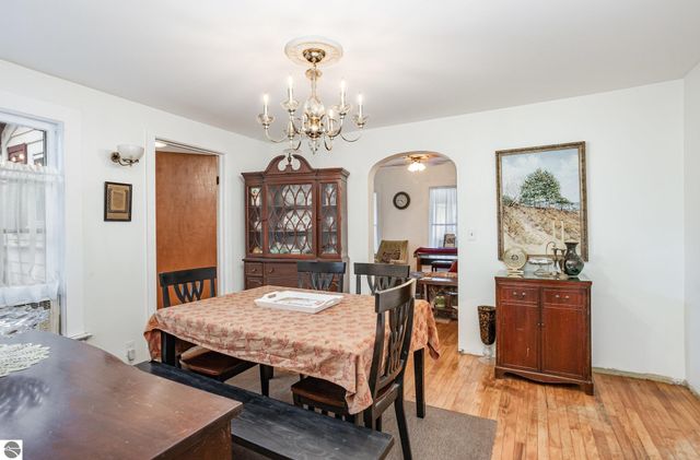 224 E Newark Street, Ithaca, MI 48847