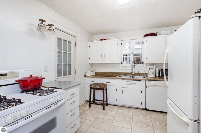 224 E Newark Street, Ithaca, MI 48847