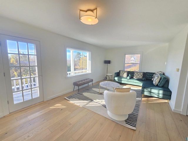 321 Rice Ave, Bayfield, WI 54814