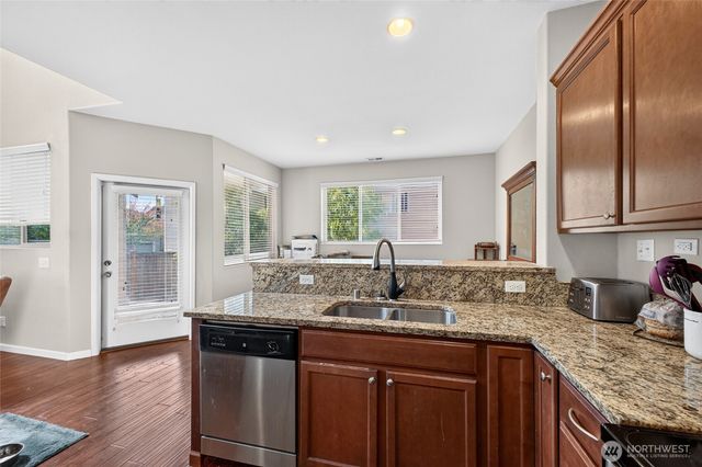 17512 93rd Avenue Ct E, Puyallup, WA 98375
