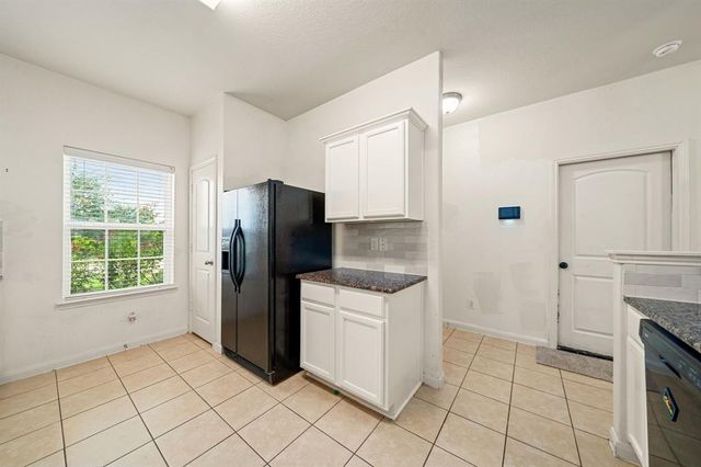 1331 Diamond Drape Drive, Rosharon, TX 77583