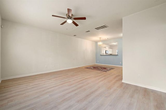 1331 Diamond Drape Drive, Rosharon, TX 77583