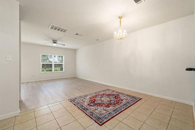1331 Diamond Drape Drive, Rosharon, TX 77583