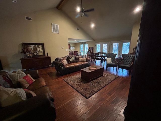 2460 Vz County Road 2313, Eustace, TX 75124
