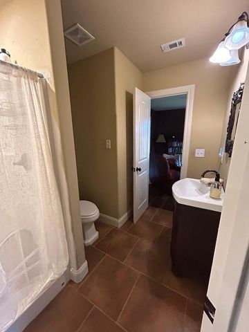 2460 Vz County Road 2313, Eustace, TX 75124