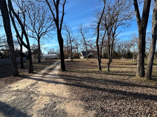 2460 Vz County Road 2313, Eustace, TX 75124