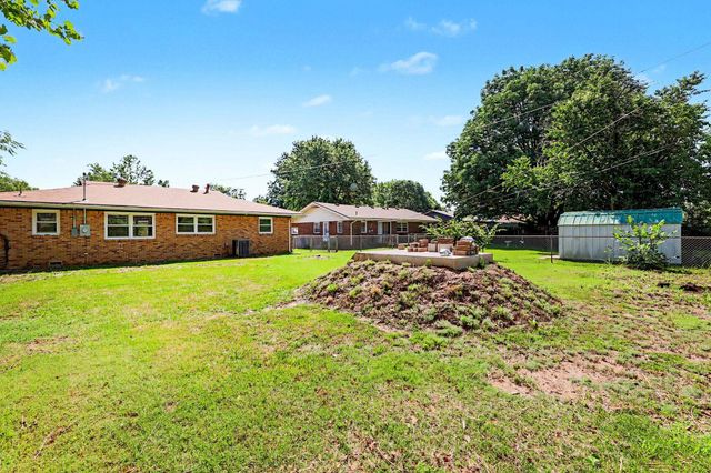 733 W Anita, Wichita, KS 67060