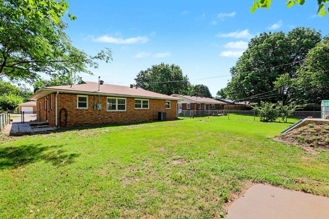 733 W Anita, Wichita, KS 67060