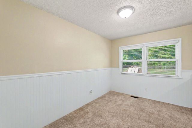 733 W Anita, Wichita, KS 67060