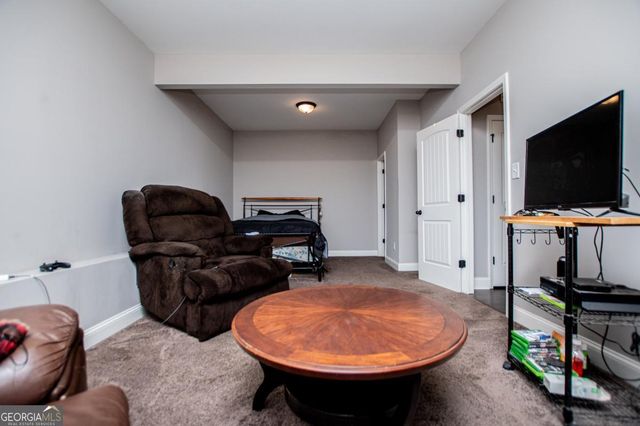 228 White Creek Drive, Rockmart, GA 30153