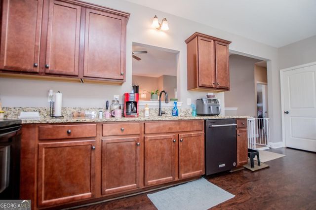 228 White Creek Drive, Rockmart, GA 30153