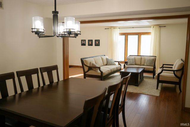 2436 WINDSONG Court, Fort Wayne, IN 46804