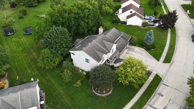 2436 WINDSONG Court, Fort Wayne, IN 46804