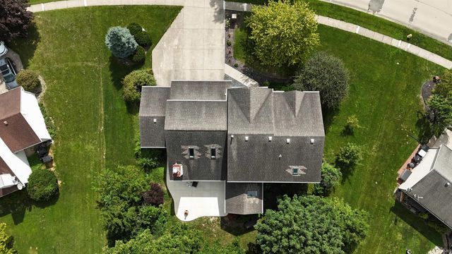 2436 WINDSONG Court, Fort Wayne, IN 46804