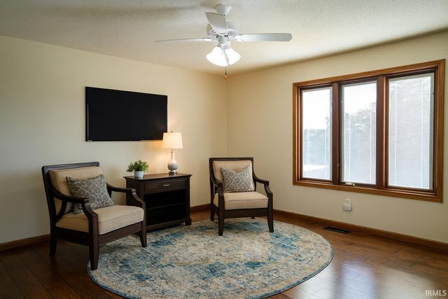 2436 WINDSONG Court, Fort Wayne, IN 46804